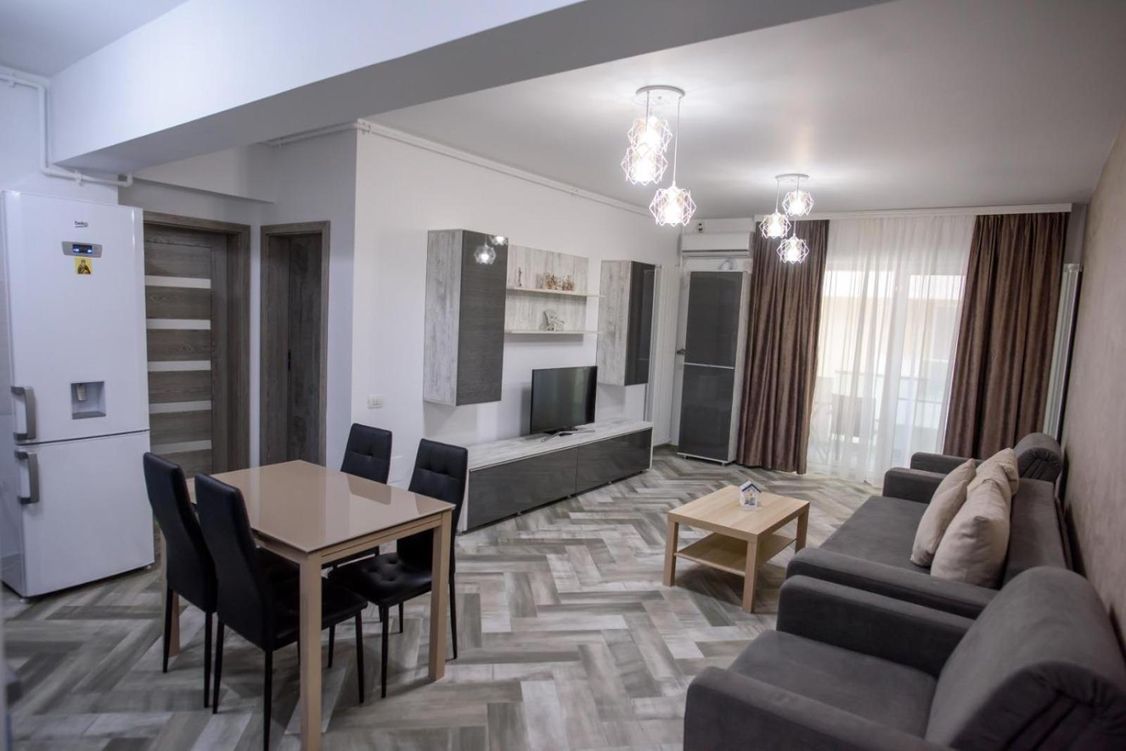 Sophia 2 & Moonlight Apartaments Mamaia Ngoại thất bức ảnh