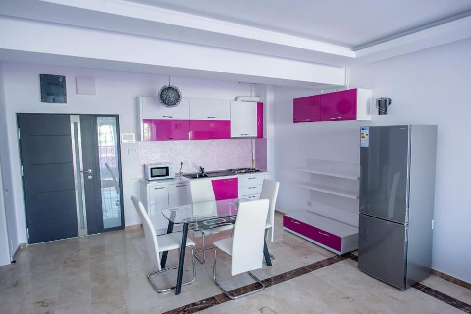 Sophia 2 & Moonlight Apartaments Mamaia Ngoại thất bức ảnh