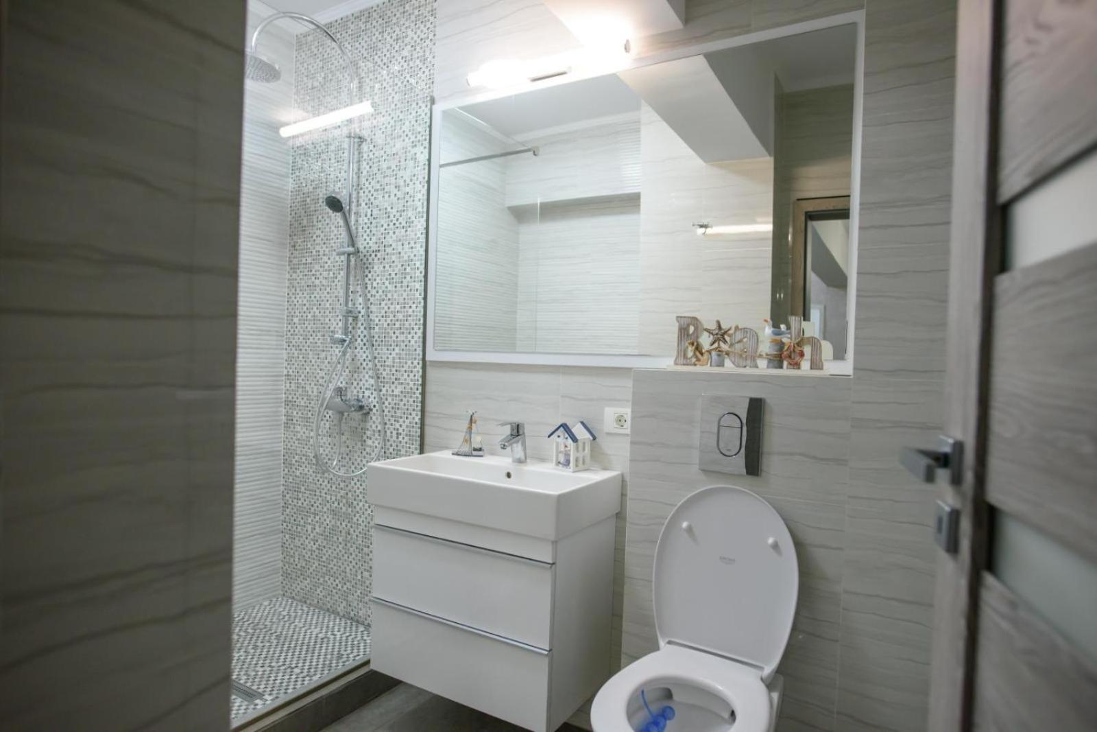 Sophia 2 & Moonlight Apartaments Mamaia Ngoại thất bức ảnh