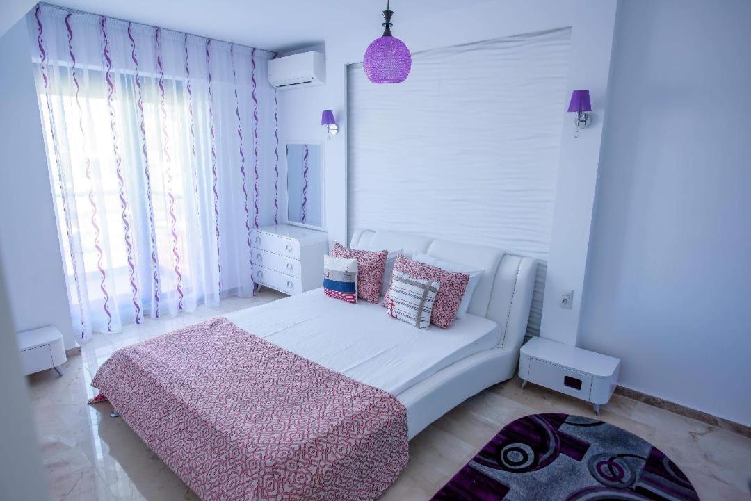 Sophia 2 & Moonlight Apartaments Mamaia Ngoại thất bức ảnh